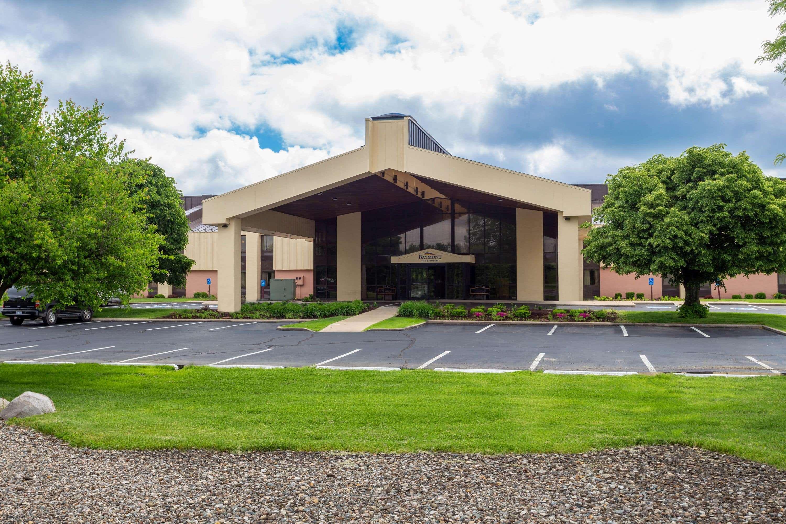 Hotel Baymont By Wyndham Elkhart Esterno foto
